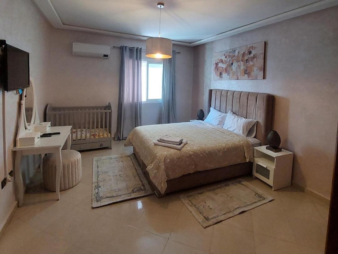 Appartement Kenitra Mall Exteriör bild